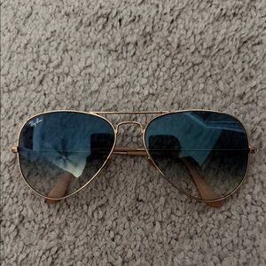 Ray-Ban Aviator Sunglasses with Gold Frame and Blue Lenses